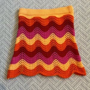 Mango. Knitted mini skirt. Size Small